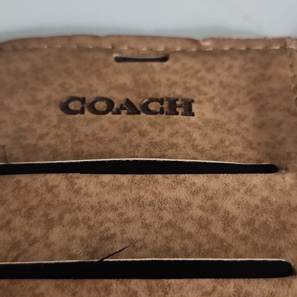 Coach Iphone Case - Picture 5 of 7